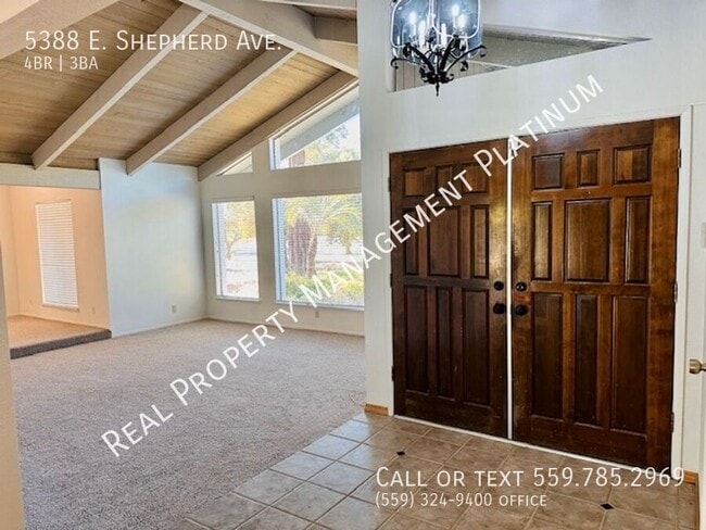 Foto del edificio - 5388 E Shepherd Ave