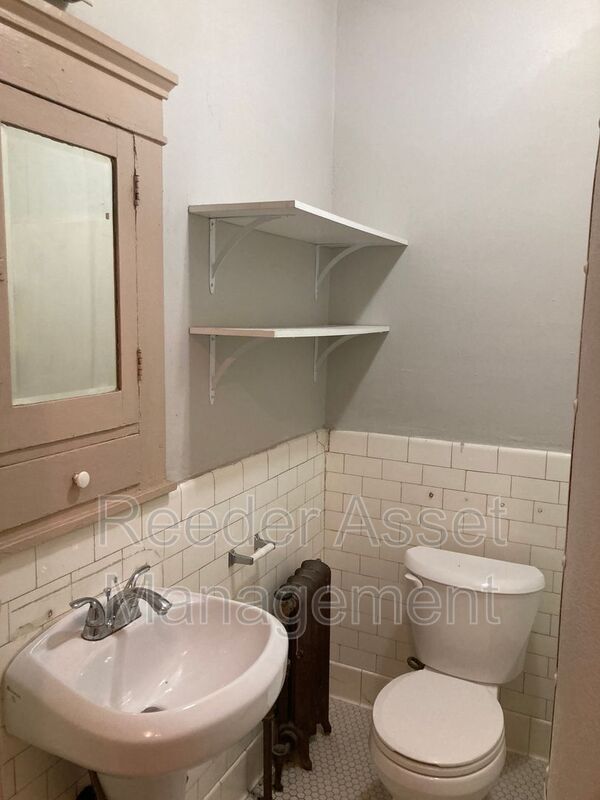 Foto del edificio - 2675 Grant Ave