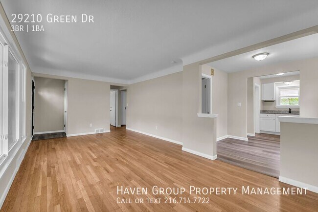 Foto del edificio - 29210 Green Dr