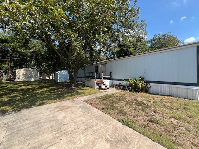 Foto del edificio - 90 Maple St