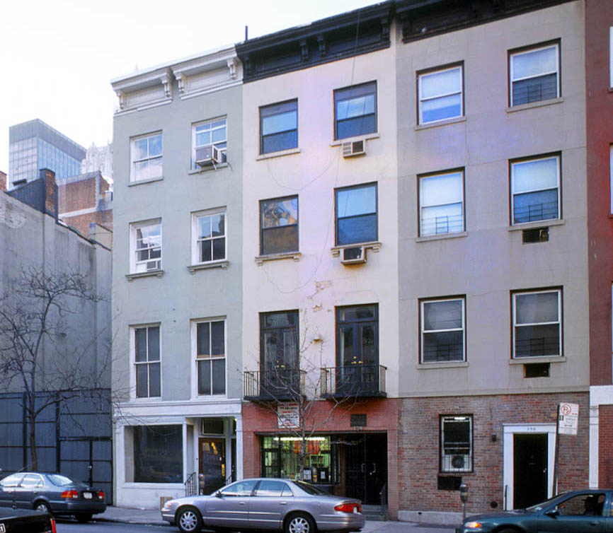Primary Photo - 132 Lexington Ave