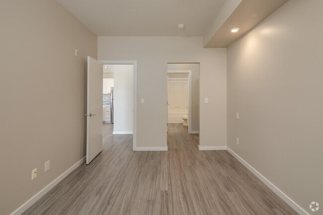 2BR, 2BA - 908SF - Cielo