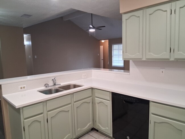 Foto del edificio - 18731 Twigsworth Ln