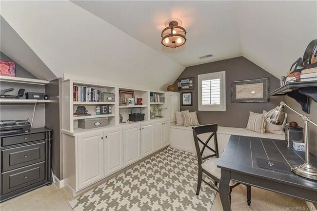 Foto del edificio - 2531 Arden Gate Ln