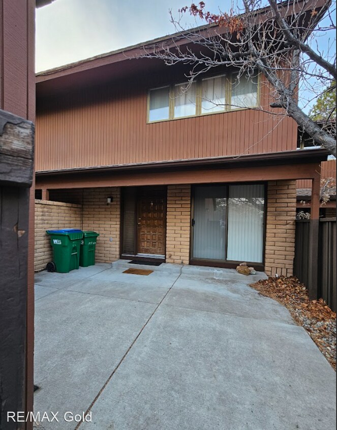Primary Photo - 2 br, 3 bath House - 1937 Villa Way South