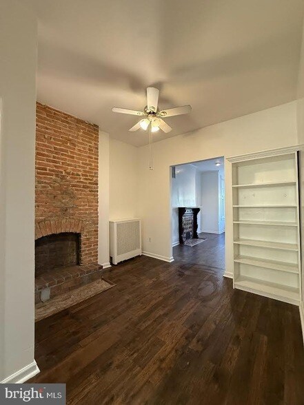 Foto del edificio - 833 11th St NE