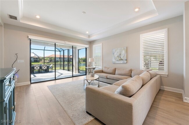 Foto del edificio - 15191 Tolmino St