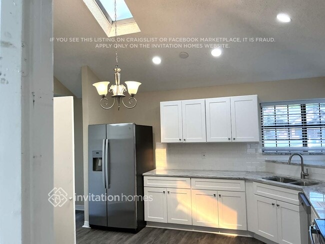 Building Photo - 1610 Autumn Breeze Ln
