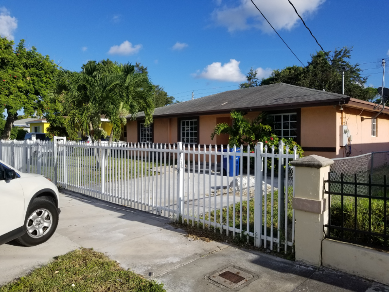 Foto principal - 1262 NW 71st St