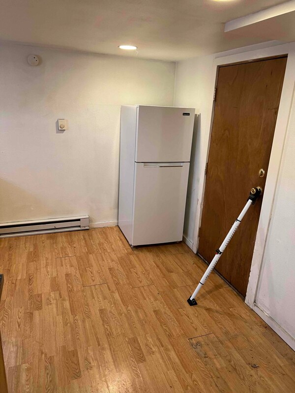 422.5 E Overland, Scottsbluff, NE 69361 Room for Rent in Scottsbluff