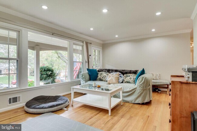 Foto del edificio - 3409 Ramsgate Terrace