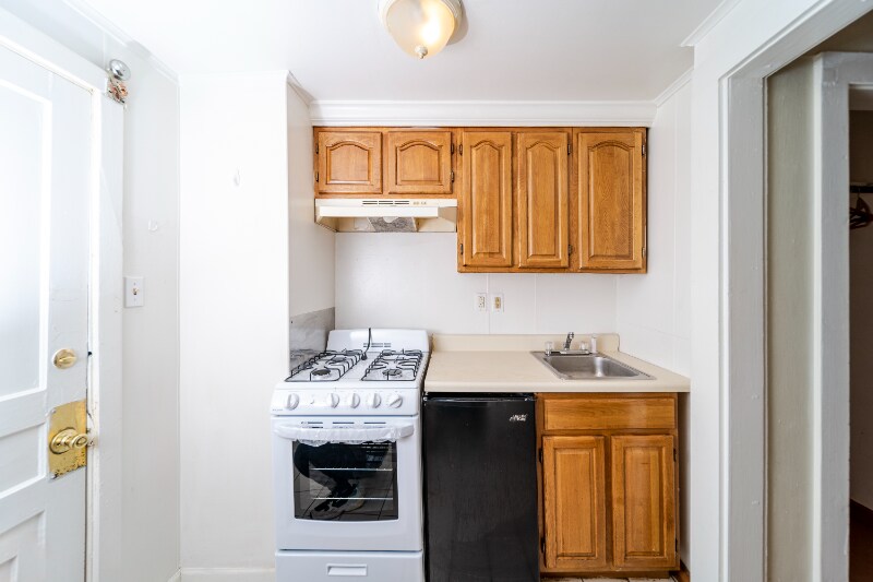 Foto principal - 3 115th St