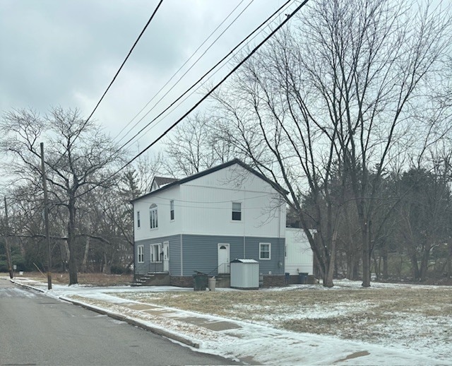 Exterior - 2972 Madison Ave