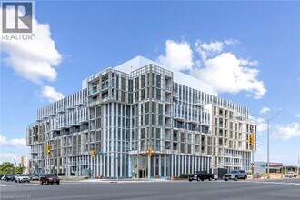 Building Photo - 1005 Dundas St E