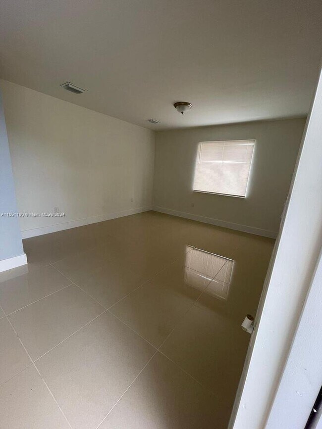 Building Photo - 1756 Northwest 66th Street Apt #1756, Miam...