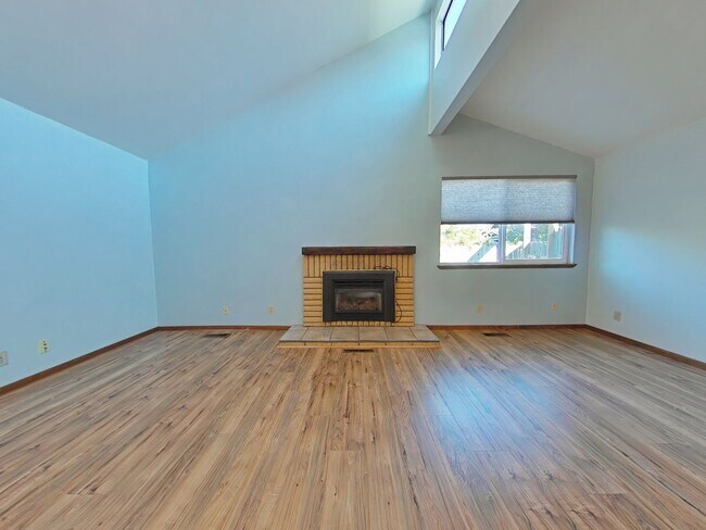 Foto del edificio - 2 Bedroom House ~ Philomath ~ Pet Friendly