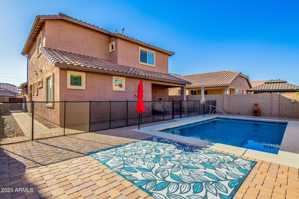 Foto principal - 36909 N Coronado Ln