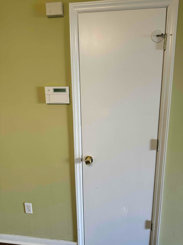 Building Photo - 422 Hickorywood Cir