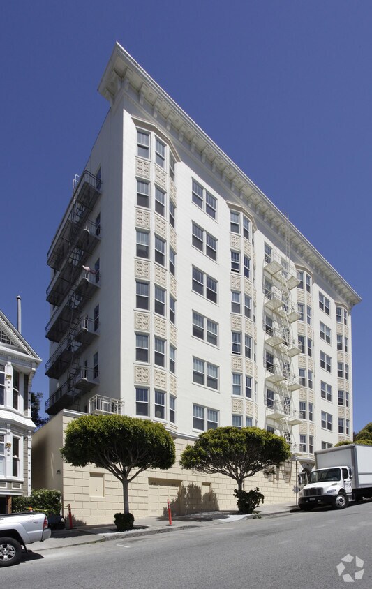 Foto del edificio - 700 Steiner Street