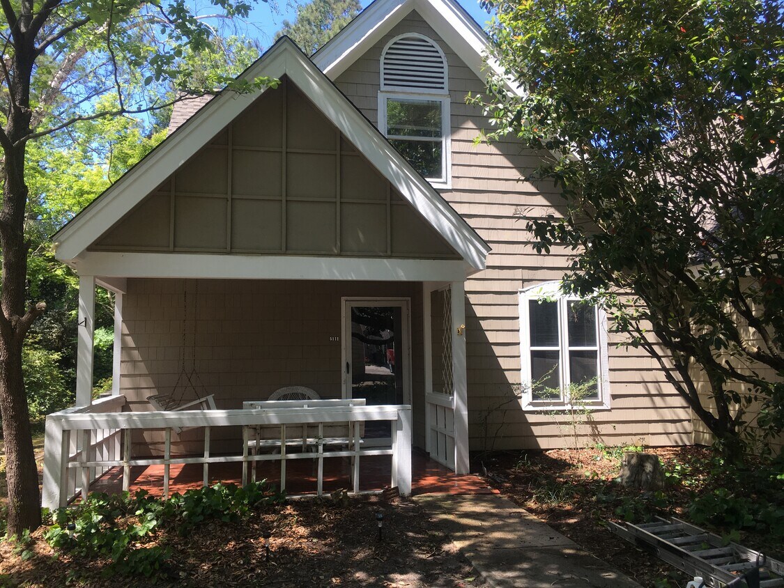 5112B Greenville Loop Rd Unit B, Wilmington, NC 28409 Condo for Rent