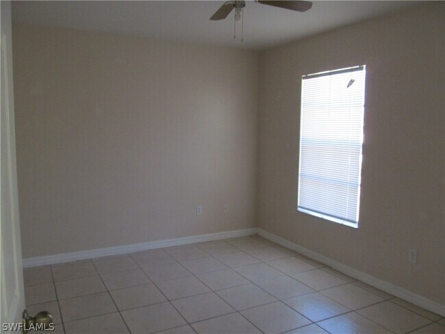 Foto del edificio - 4755 29th St SW