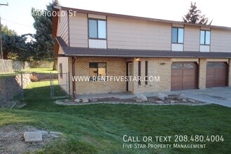 Building Photo - 2099 Marigold St