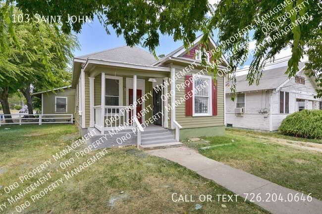Foto del edificio - Nice Historic Home Near  Downtown