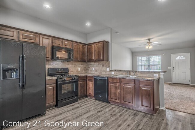 Foto del edificio - 3 br, 2 bath House - 11737 NW 135th Ter
