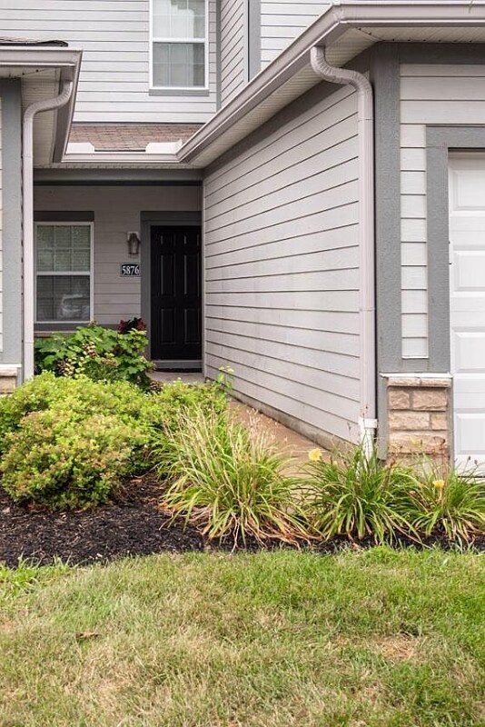 Foto del edificio - 5876 Bluestone Wy
