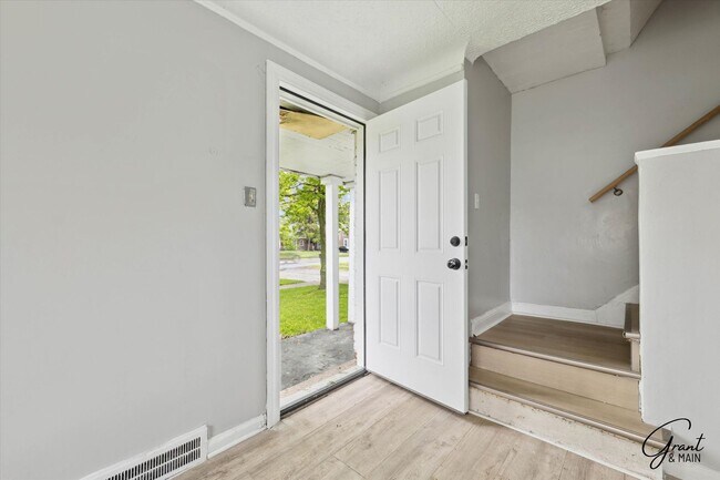 Foto del edificio - 18330/18332 Kelly Rd - Wise Man Investing LLC