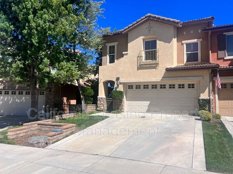 Primary Photo - 25526 Via Ventana