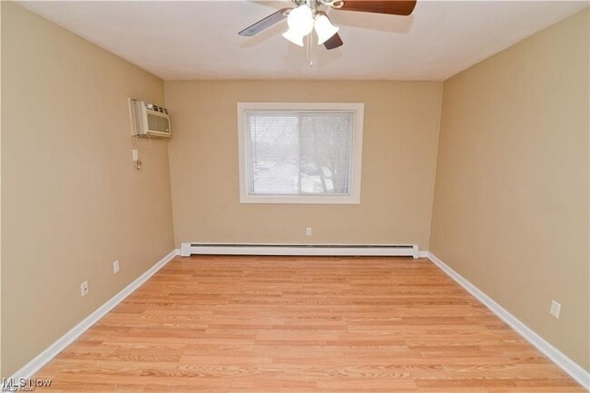 Foto del edificio - 4500 Washington Square Drive Unit