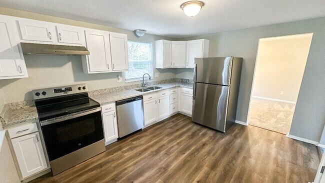 Building Photo - 2577 Coral Ridge Ave