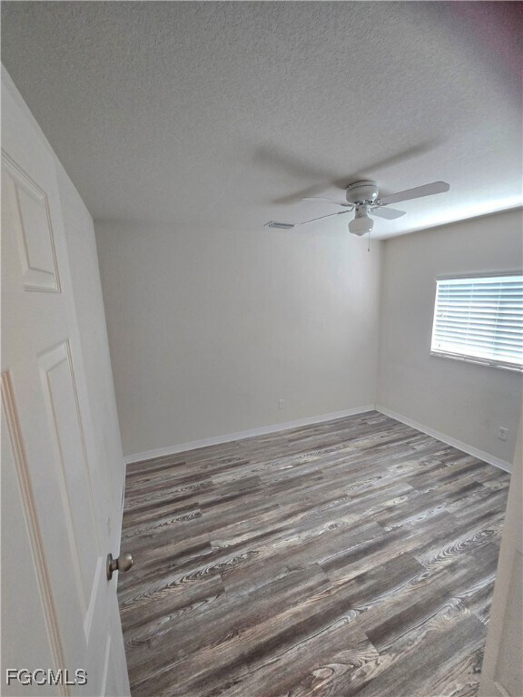 Foto del edificio - 1712 SW 13th St