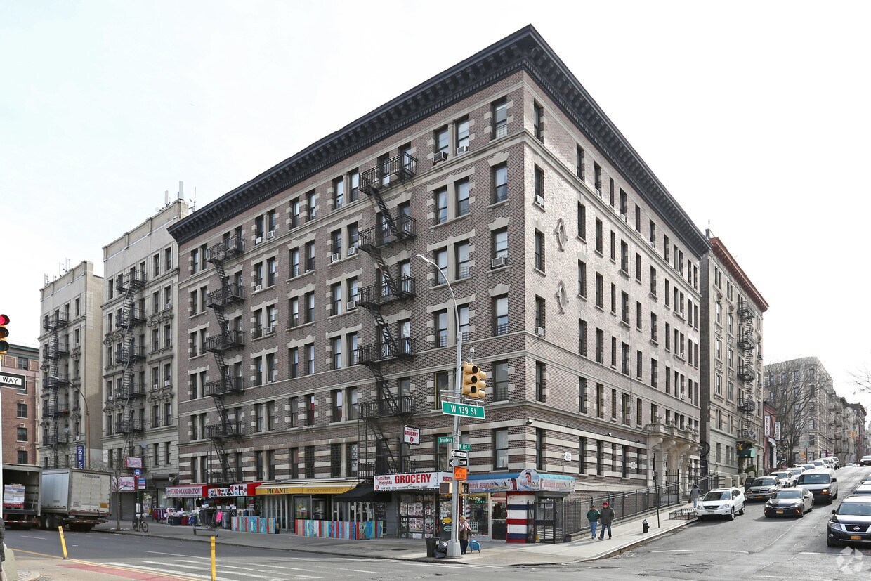 Primary Photo - 571 W 139th St