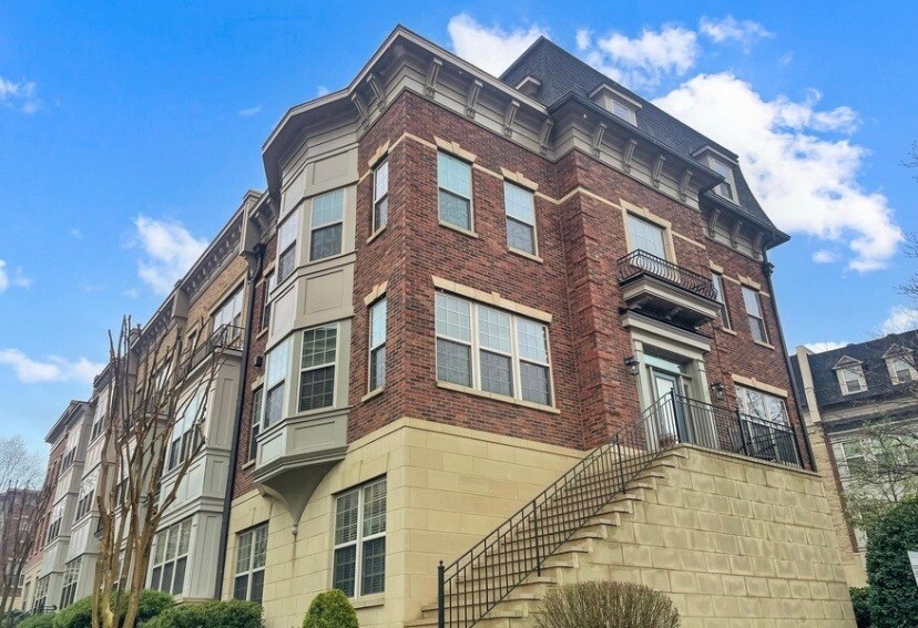 Foto del edificio - 600 Overlook Park Dr