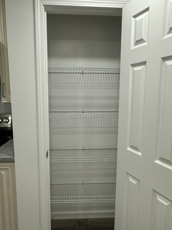 Foto del edificio - 28530 Grayling Ave