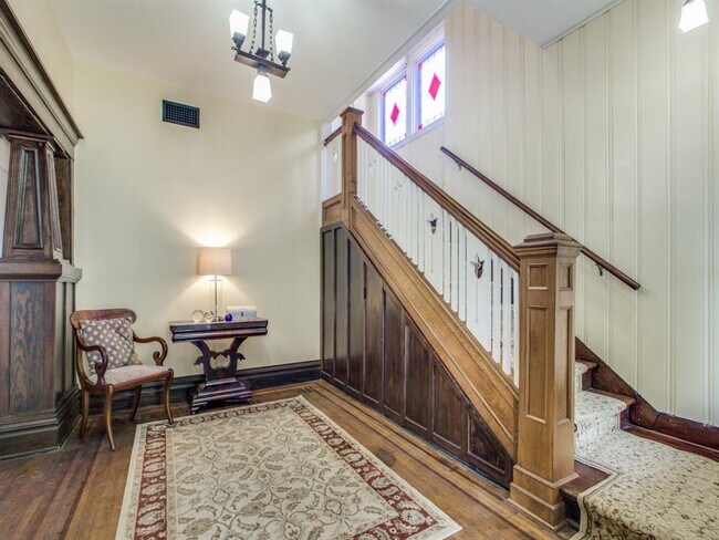 Foto del edificio - 410 Avondale St