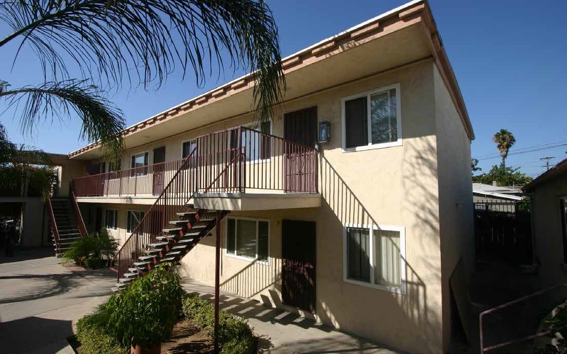 Primary Photo - 3565 Van Dyke Ave