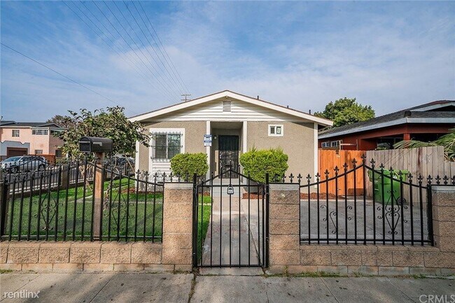 Building Photo - 7 br, 3 bath House - 803 East 89th Street ...