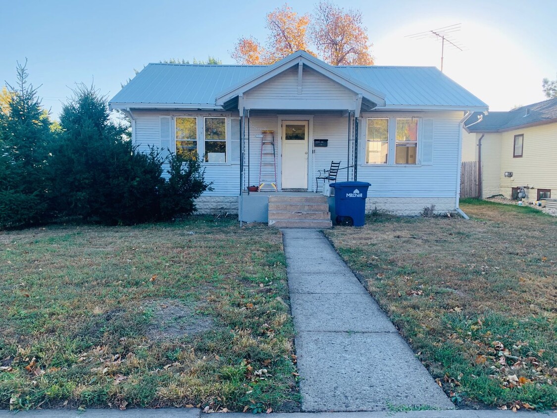 Primary Photo - 500 S Wisconsin- 2 bedroom house