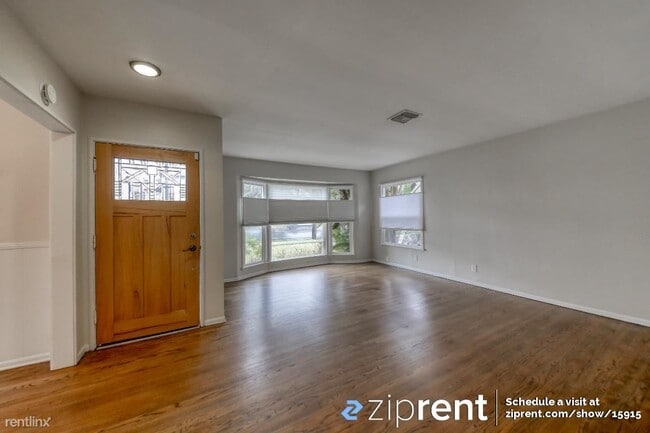 Foto del edificio - 2 br, 1.5 bath House - 5142 Balboa Bouleva...