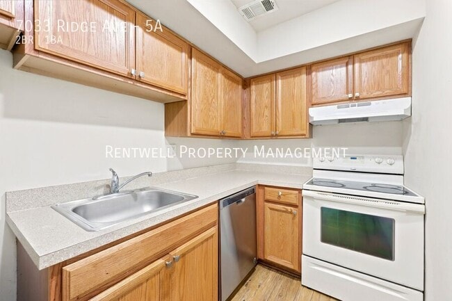 Photo - 7033 Ridge Ave Apartment