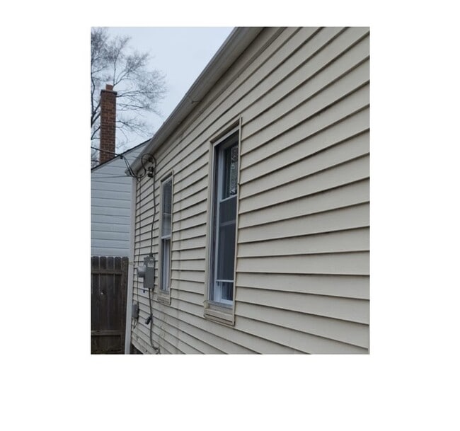 Building Photo - 18591 Brinker Ave