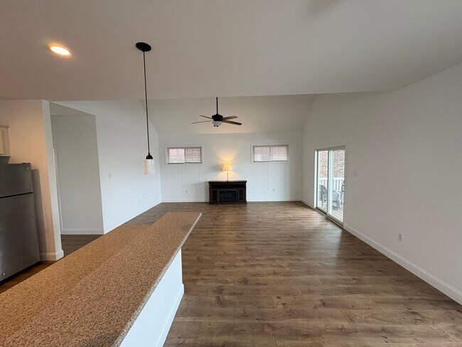 Foto del edificio - 4524 Edgemont St