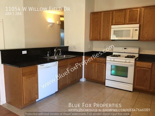 Building Photo - 11054 W Willow Field Dr
