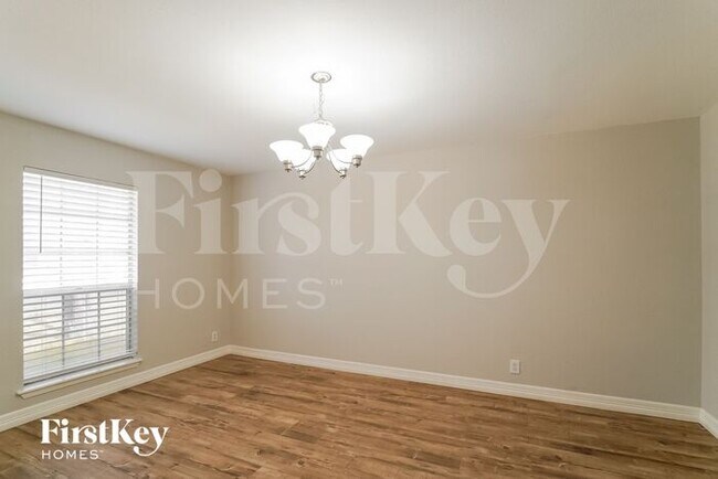 Building Photo - 6818 Blue Lake Drive