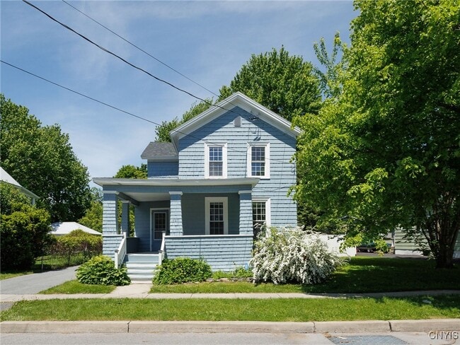 Building Photo - 427 East Ave