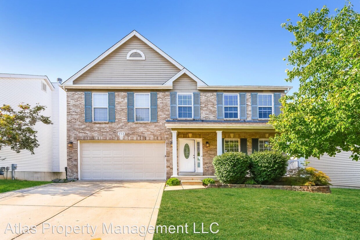 4 br, 3 bath House 3316 Walworth Way Drive