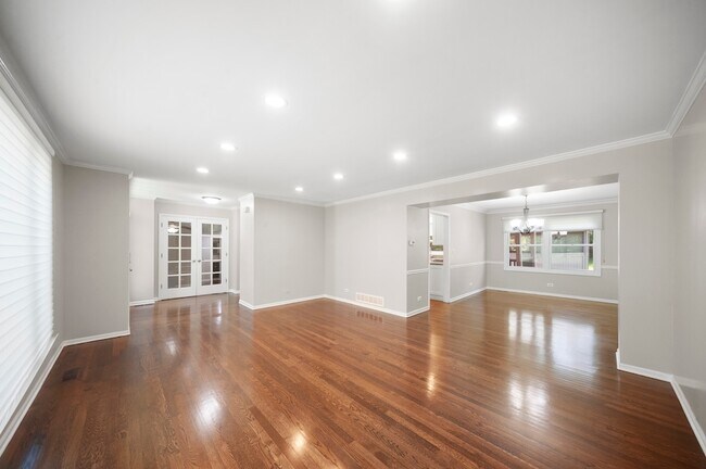 Foto del edificio - 310 Chesterfield Ln